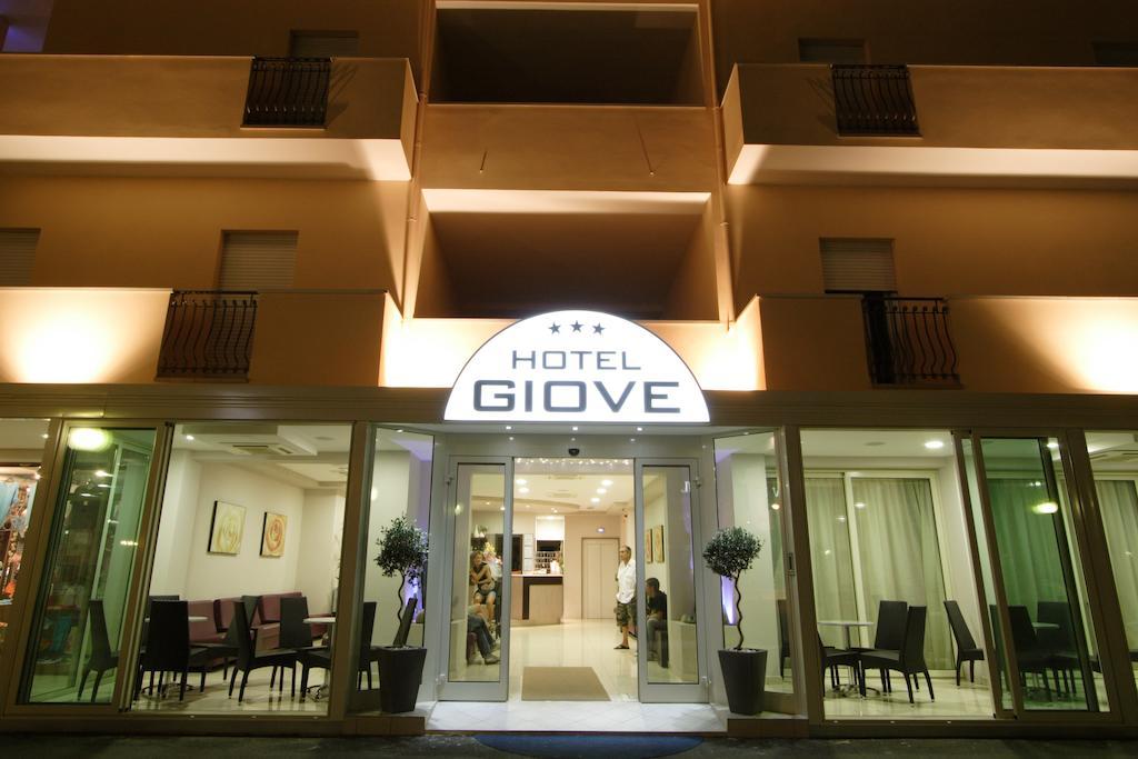 Hotel Giove Dipendenza Hotel Fiamma Cesenatico Exterior photo