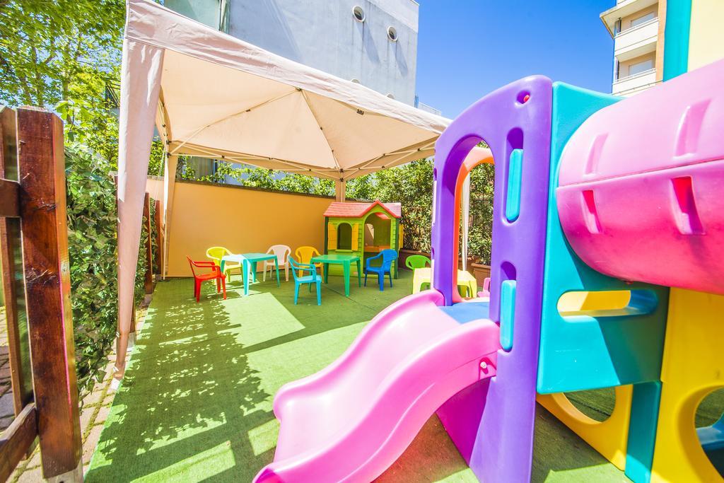 Hotel Giove Dipendenza Hotel Fiamma Cesenatico Exterior photo